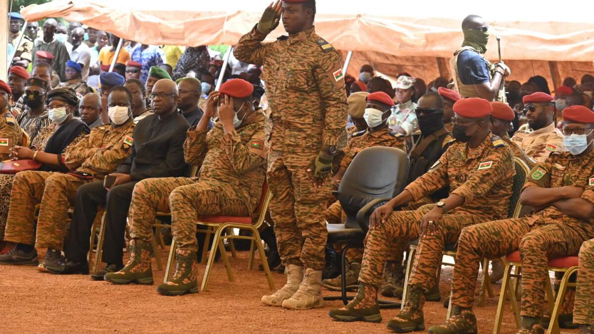 Burkina Faso: 30,000 new army auxiliary personnel to combat terrorism